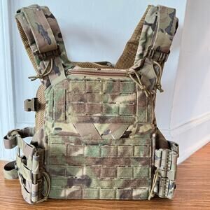Multicam Tactical Plate Carrier Vest, with Quick Release Skeletonized Cummerbund